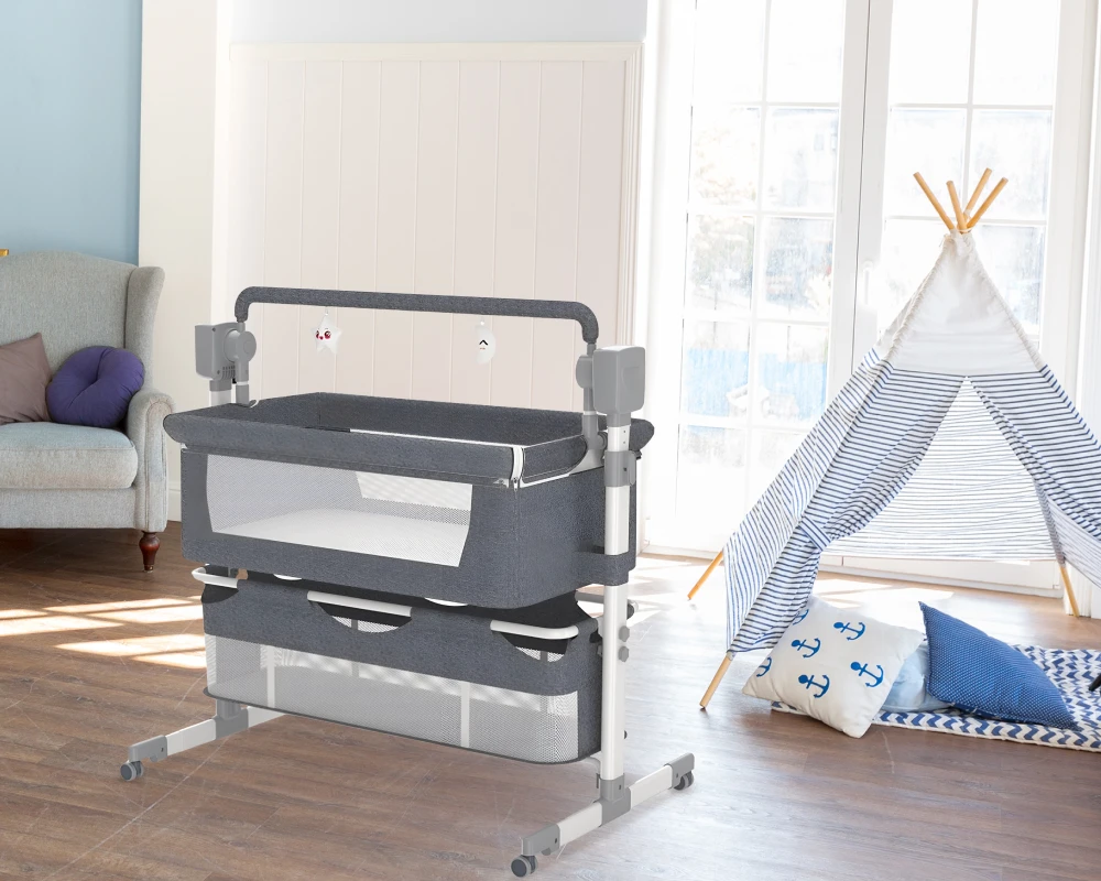 bassinet with automatic rocking